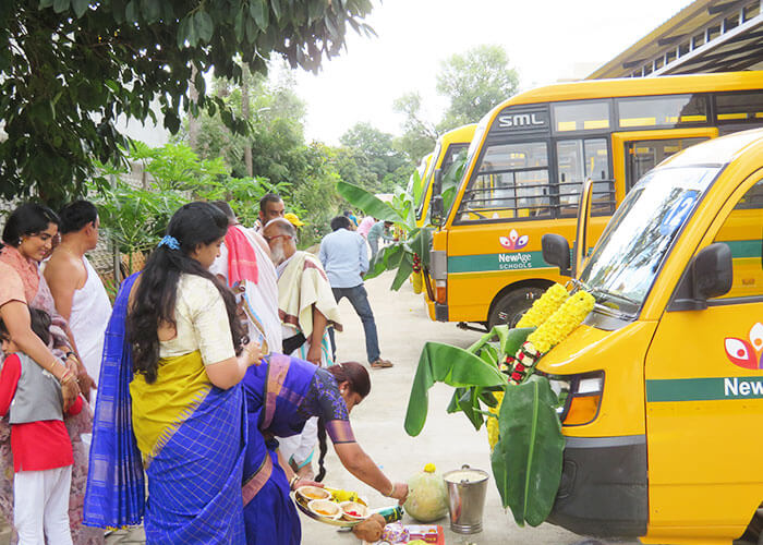 newage-world-school-events-ayudha-puja-10